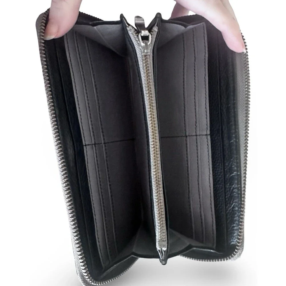 Samantha Kingz Black Woven Leather Black Leather Full Size Wallet Minimalist